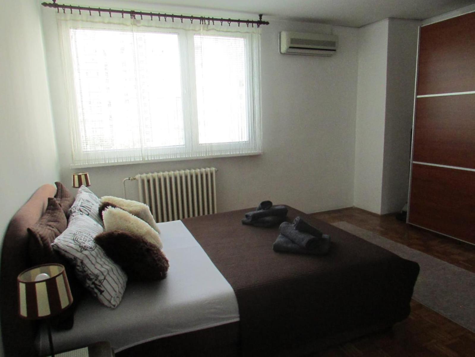 Apartman Family SJJ Esterno foto