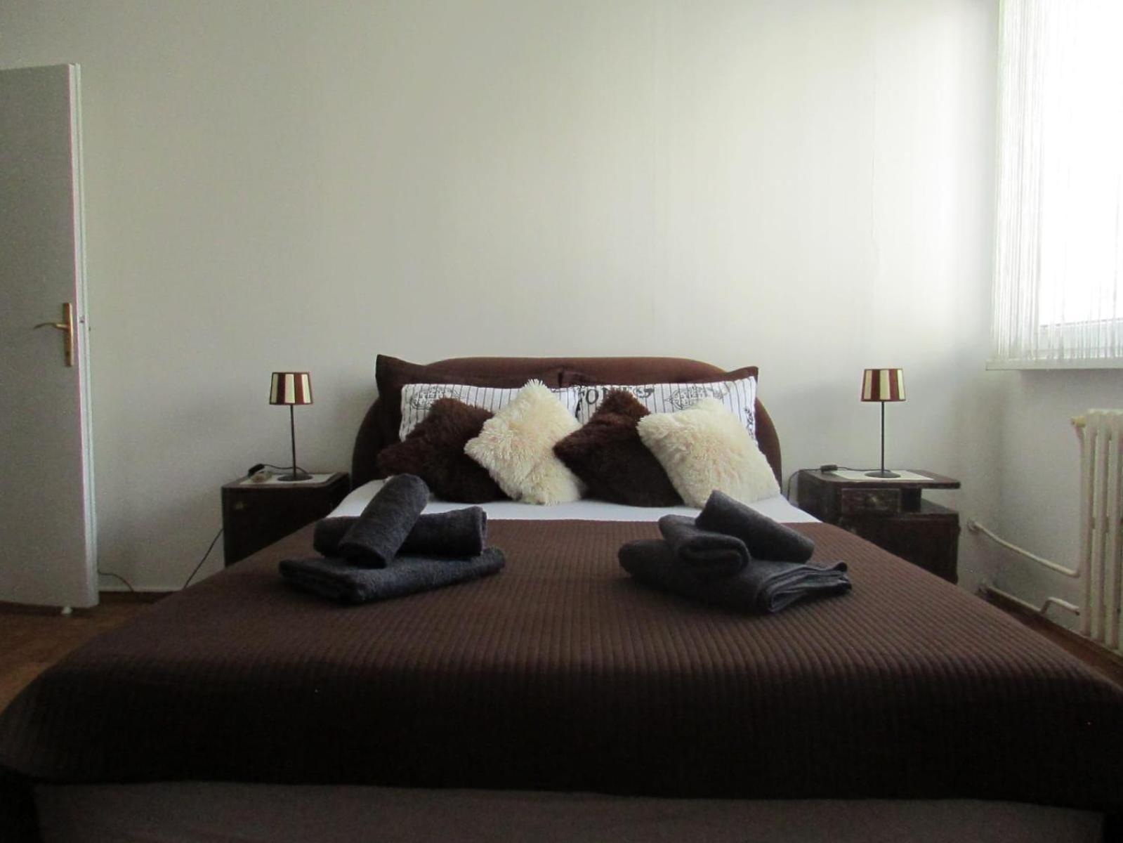 Apartman Family SJJ Esterno foto